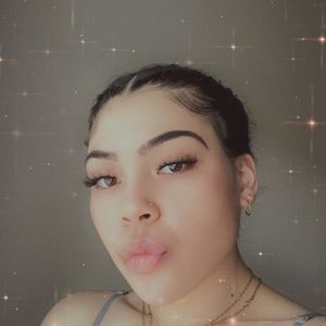 Meet your Posher, Cristal